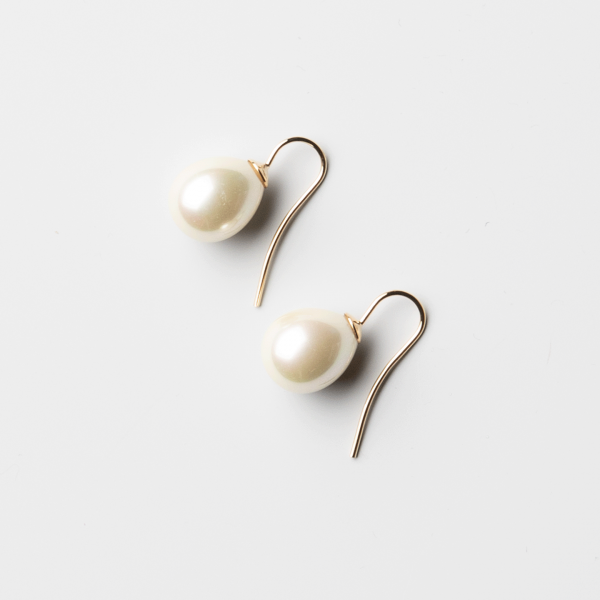 Pearl earrings